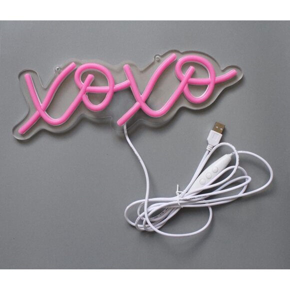 XOXO Pink LED Neon Sign USB Light for Wall Decor Kids Room Party or Gift - Picture 6 of 6